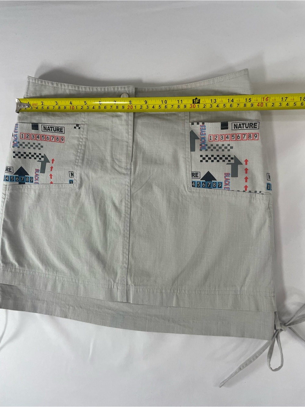 Embroidered Drawstring Mini Skirt - Light Gray - Picture 10 of 12